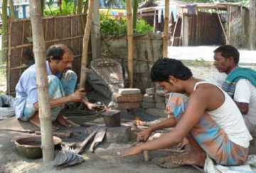 কামারপাড়ার ঈদ ব্যস্ততা